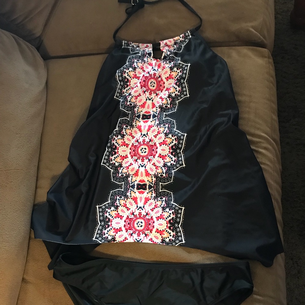 Swim suit